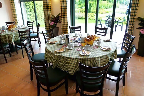 Flachshof Nettetal - Frühstück in der Bauernstube