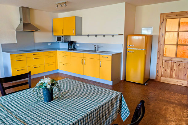 Flachshof-Nettetal-Küchenbereich-Ferienwohnung-Getreidemühle