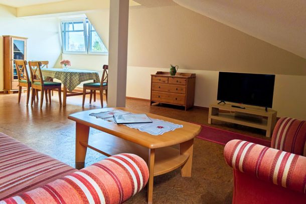 Wohnbereich Flachshof Ferienwohnung Kornkammer