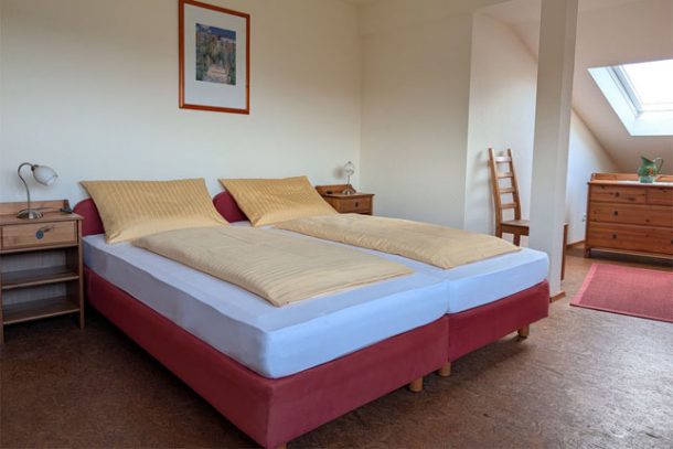 Flachshof Ferienwohnung Kornkammer - Schlafzimmer